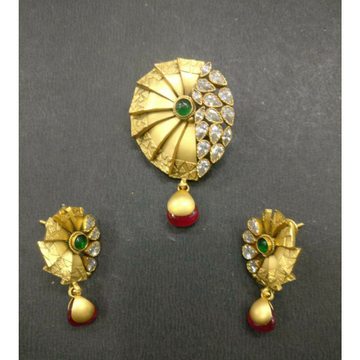 916 gold antique pendant set by 